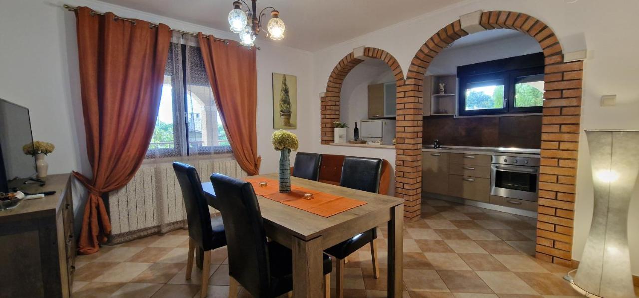 Apartma Fantazija *